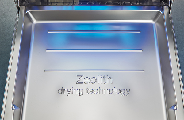 Zeolith Trocknen – Für glänzende Spülergebnisse bei Schmidt Elektro GmbH in Bindlach